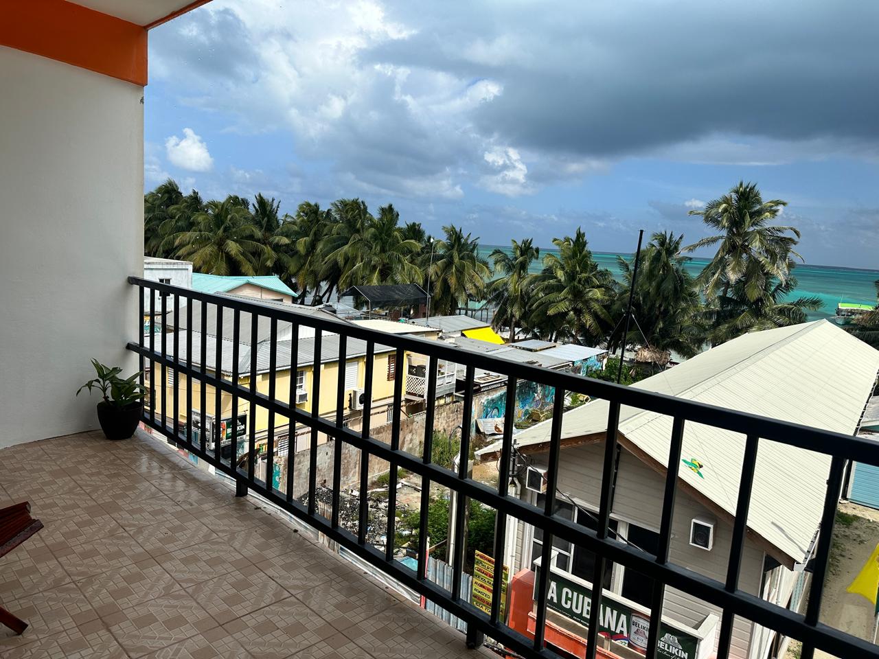 Enjoy Hotel