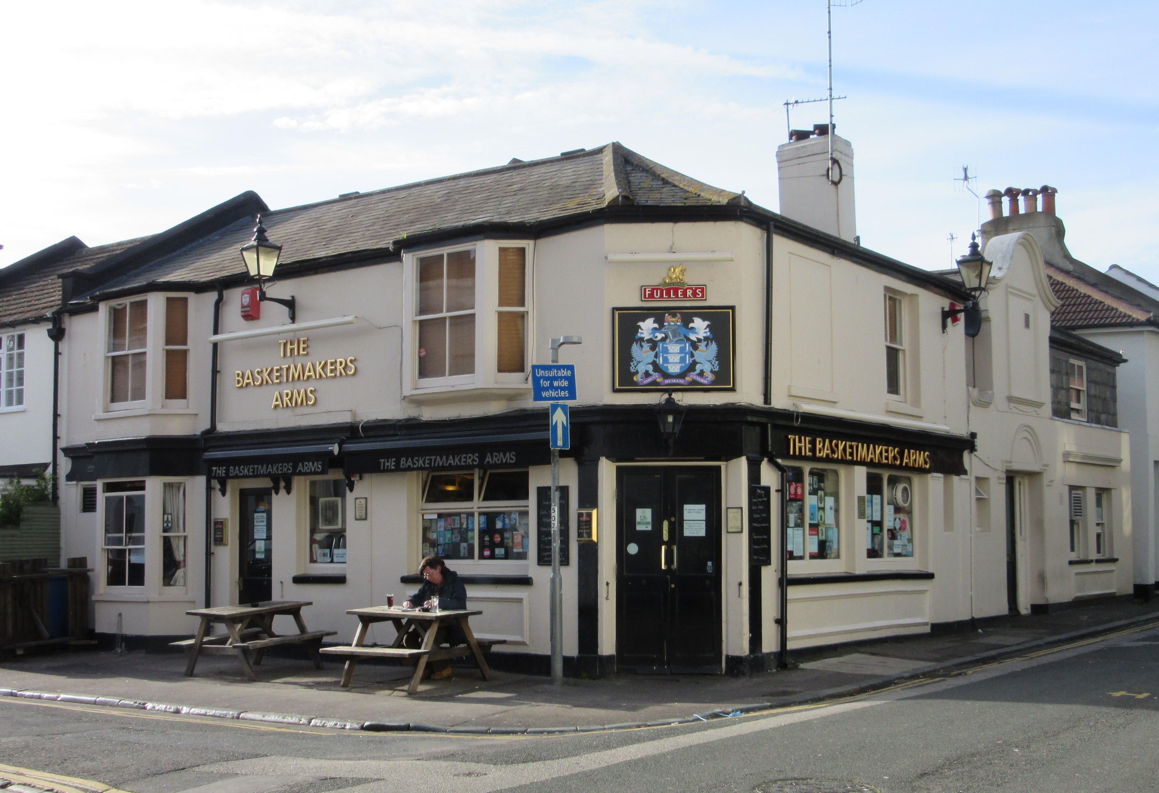 The Basketmakers Arms