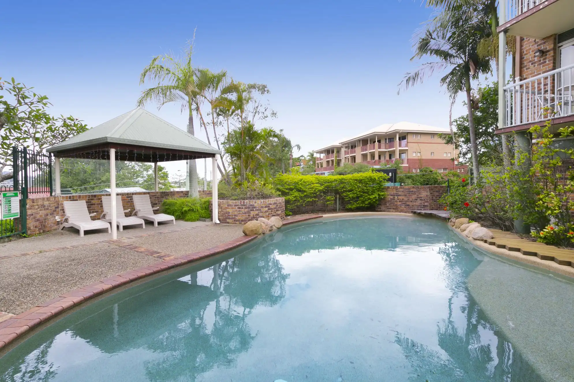 Toowong Villas