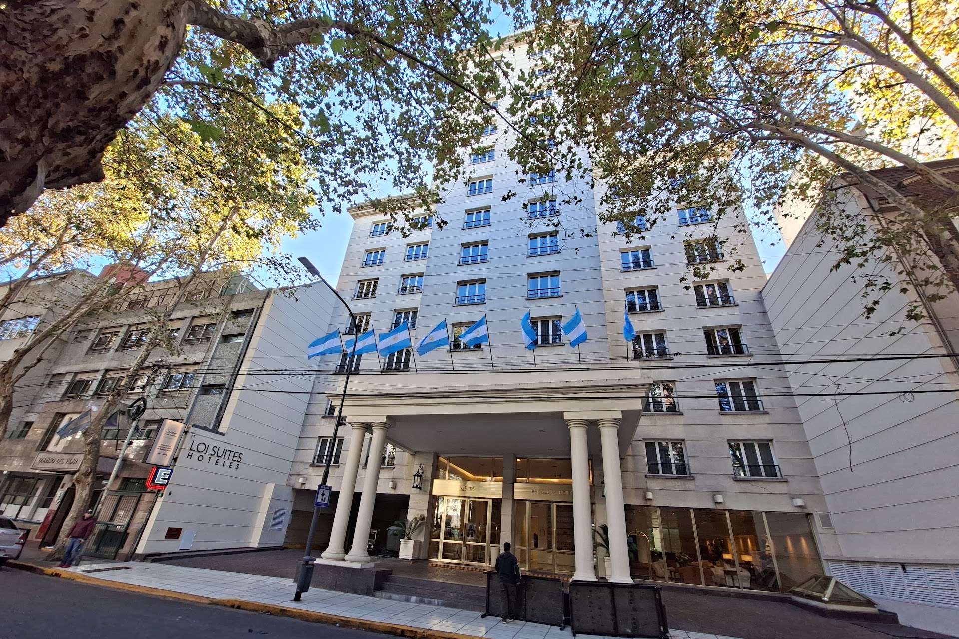 Loi Suites Recoleta