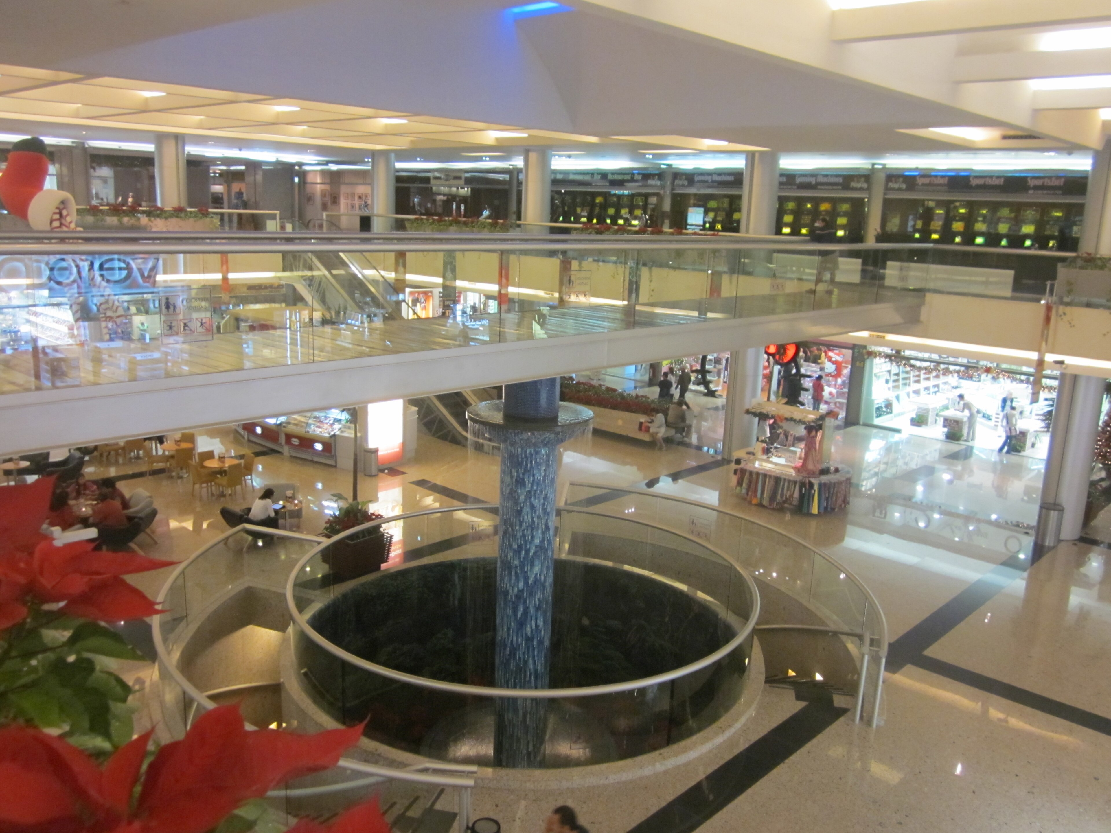 Kukulcán Plaza