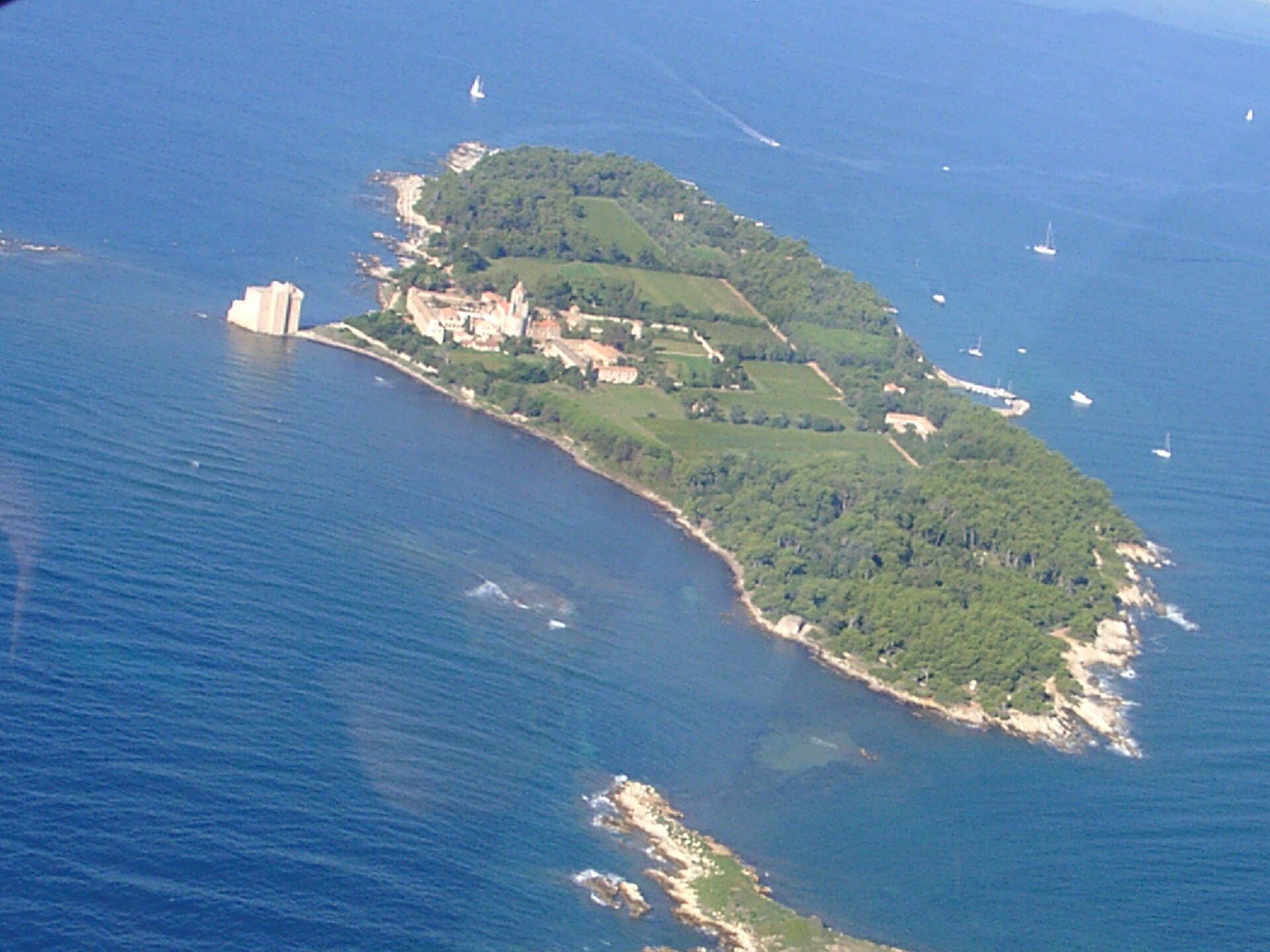 Île Saint-Honorat e Abbaye de Lérins
