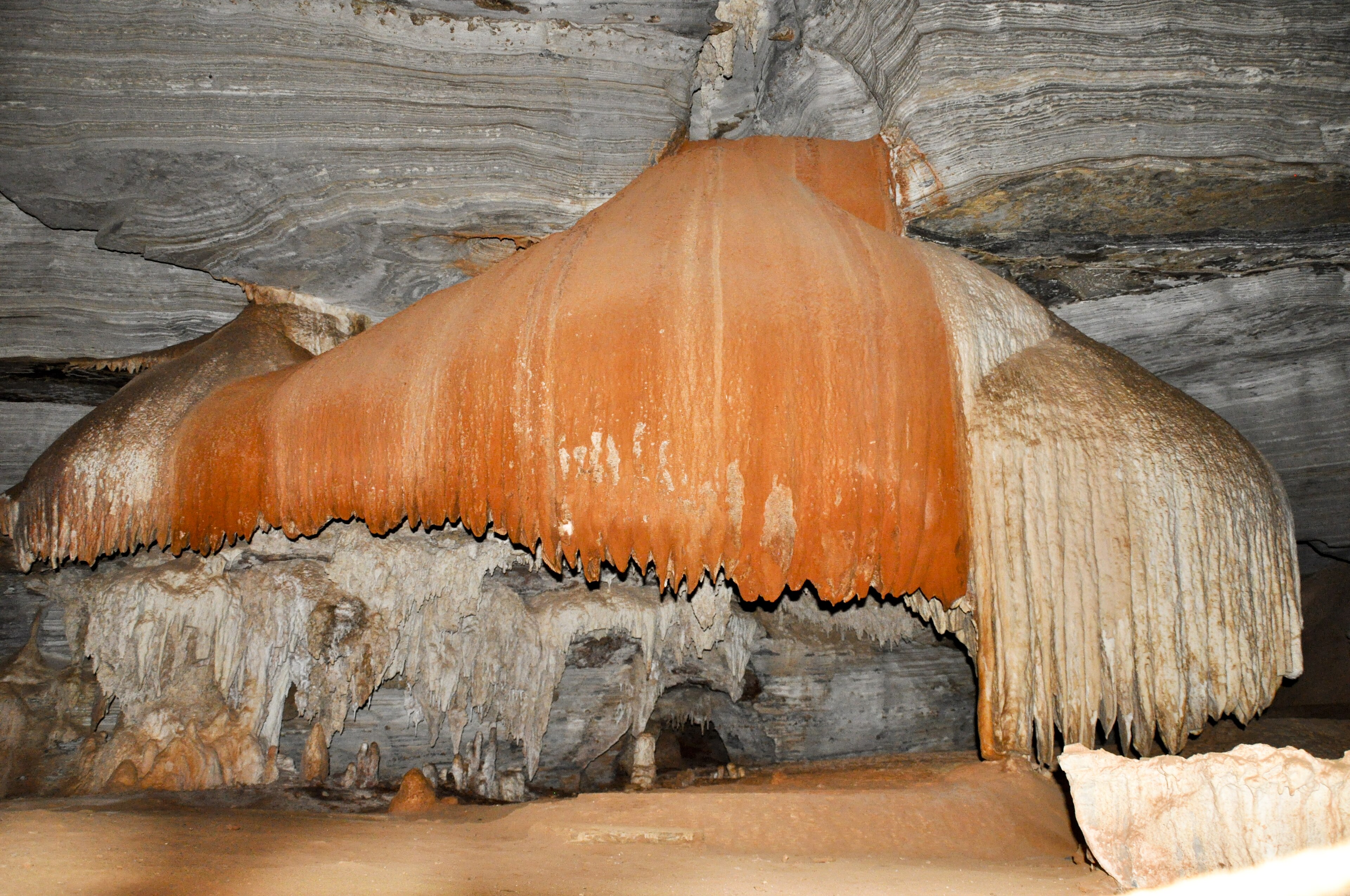 Gruta da Lapa Doce
