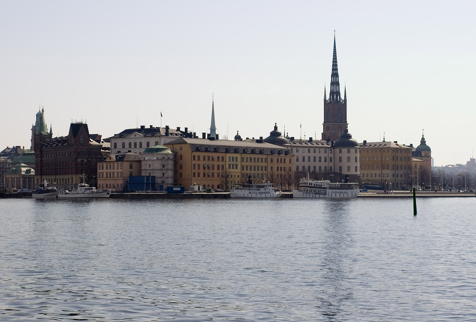 Passeio pelos telhados de Riddarholmen