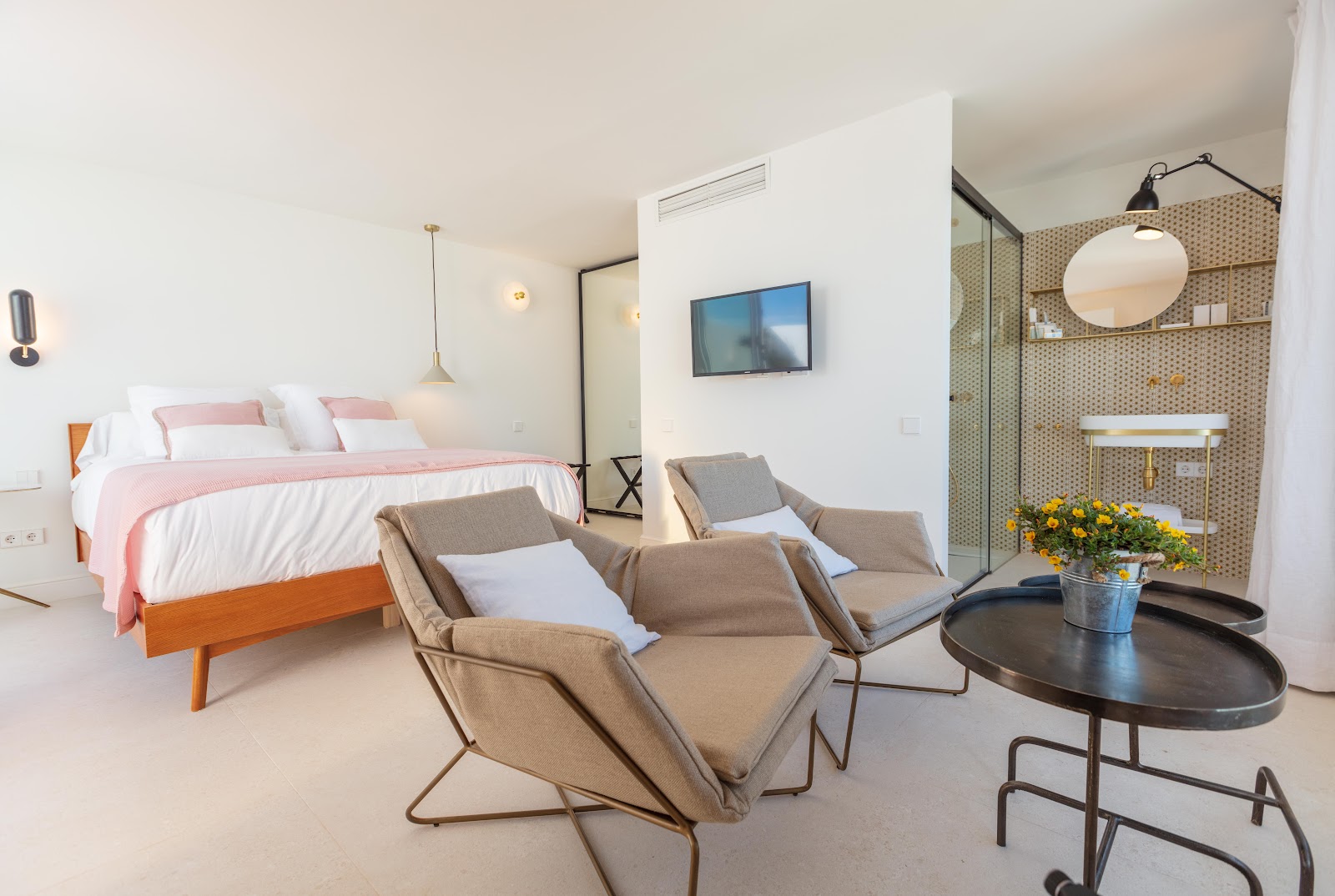 Hostal La Savina