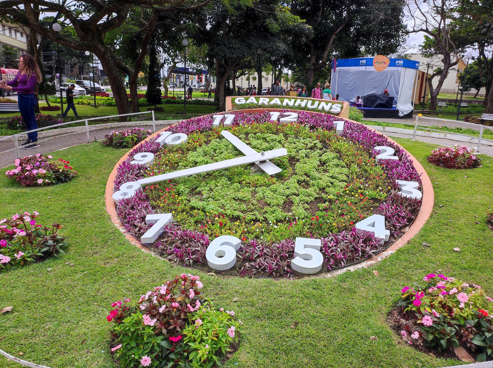 Relógio das Flores, na Praça Tavares Correia
