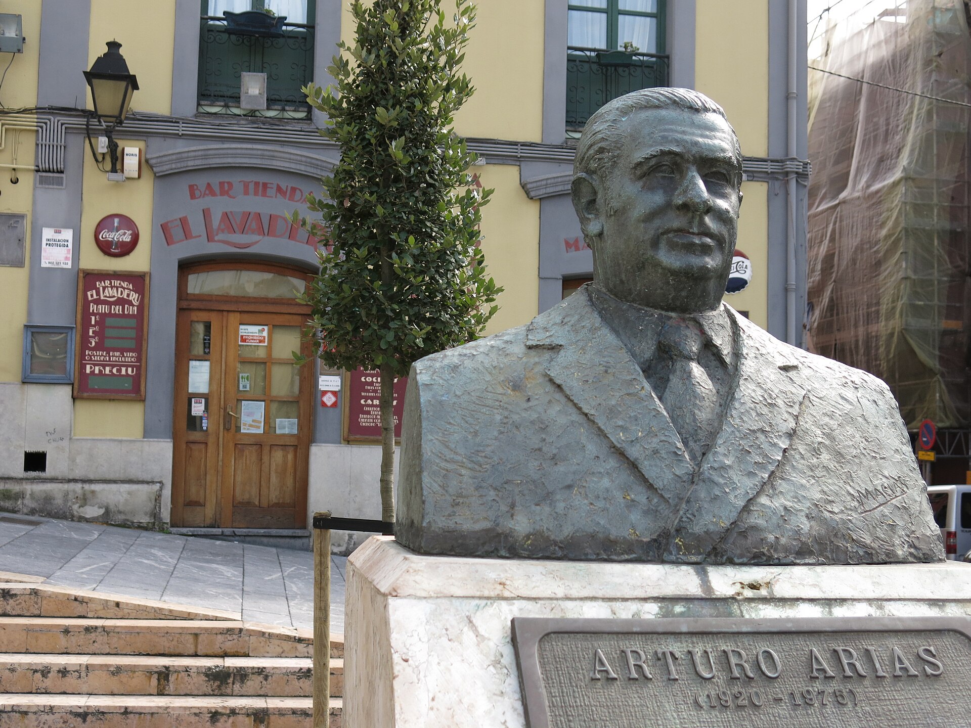 Praça de Arturo Arias