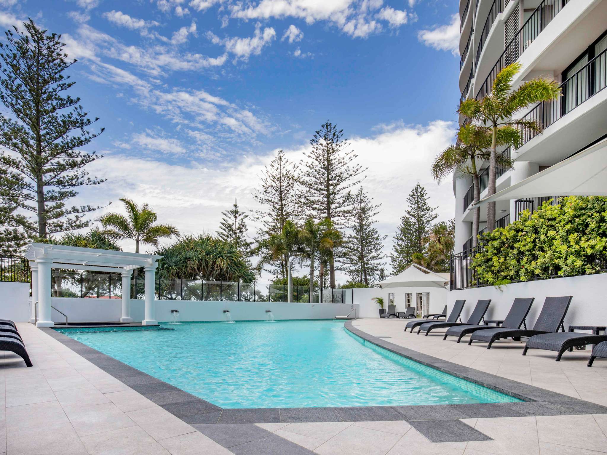 Mantra Coolangatta Beach