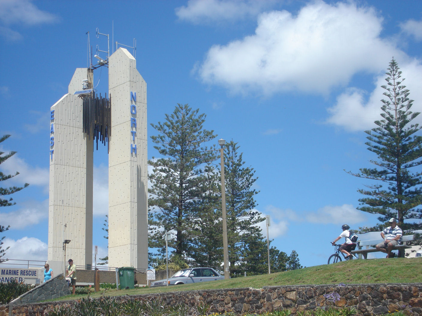 Point Danger e Captain Cook Memorial