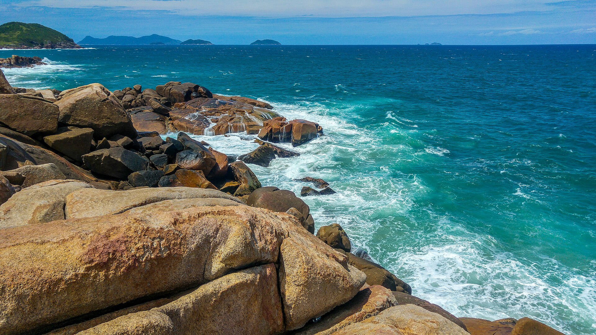 Trilha para a Prainha da Guarda do Embaú