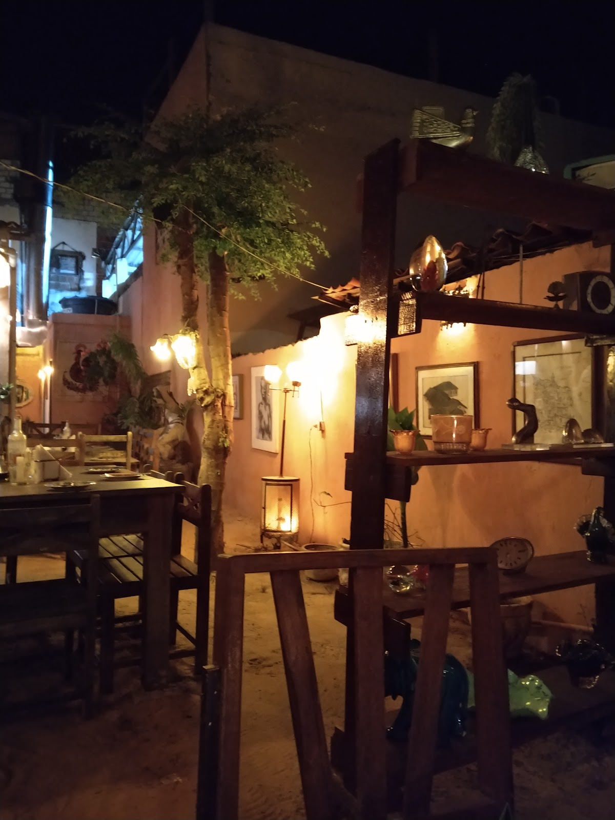 Na Casa Dela do Beco