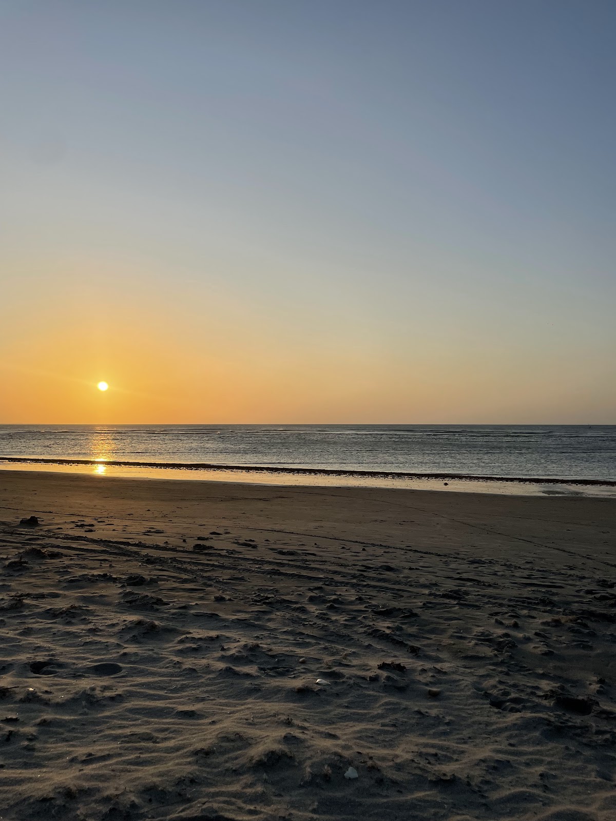 Roda de capoeira ao pôr do sol