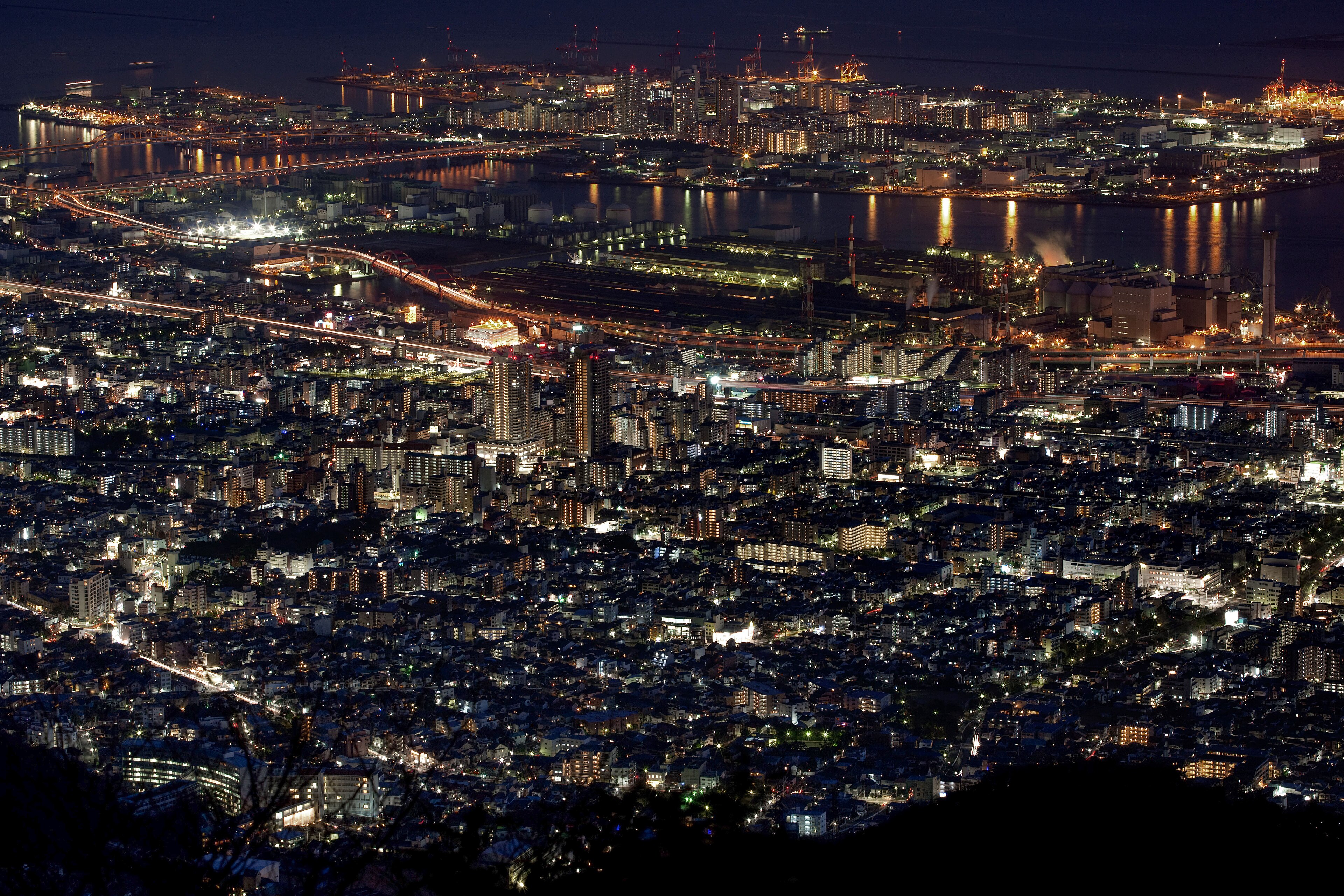 Monte Rokko e a vista noturna