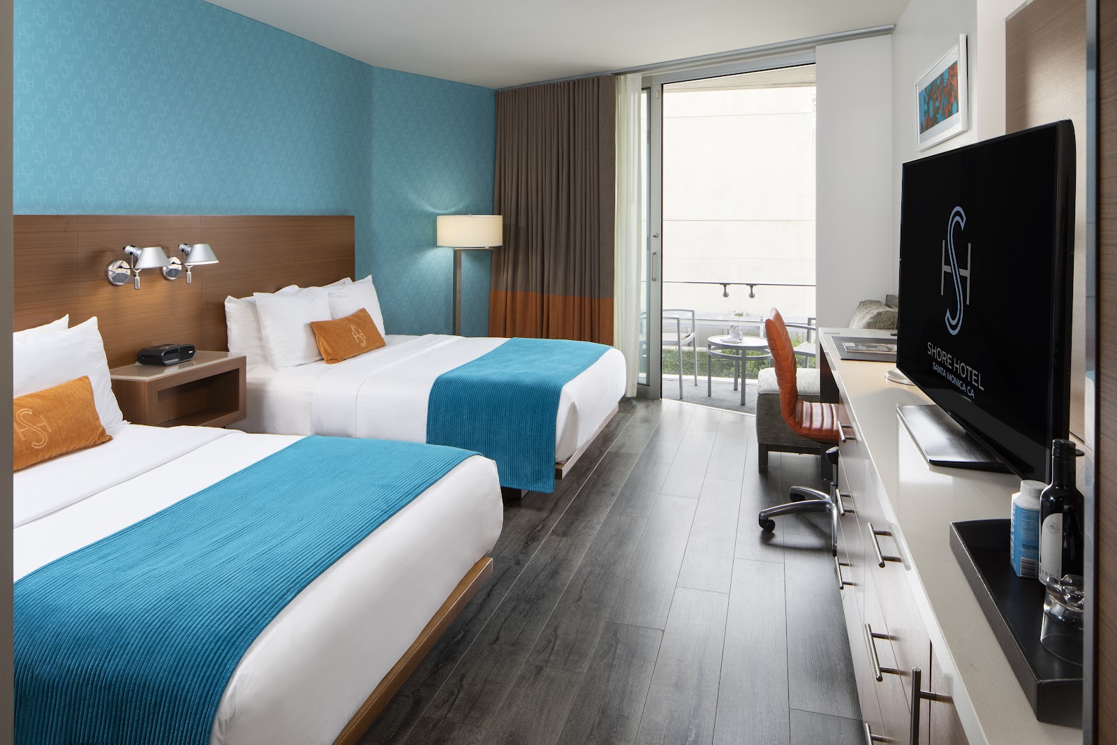 Shore Hotel
