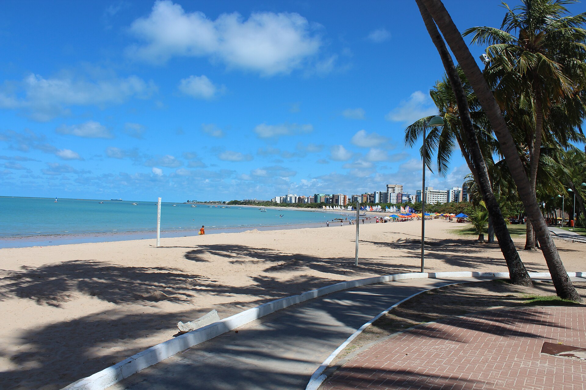 Praia de Ponta Verde
