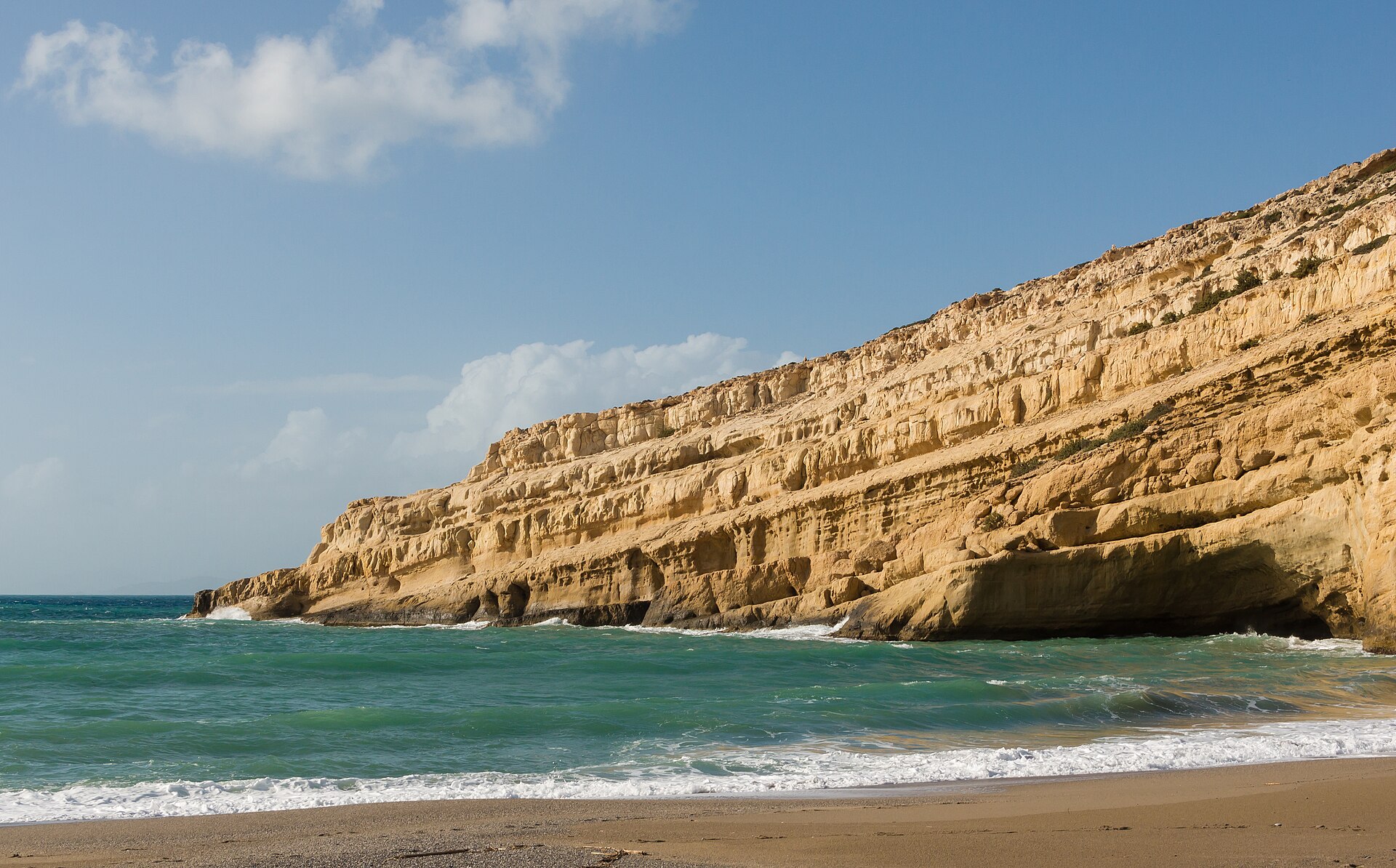 Praia de Matala