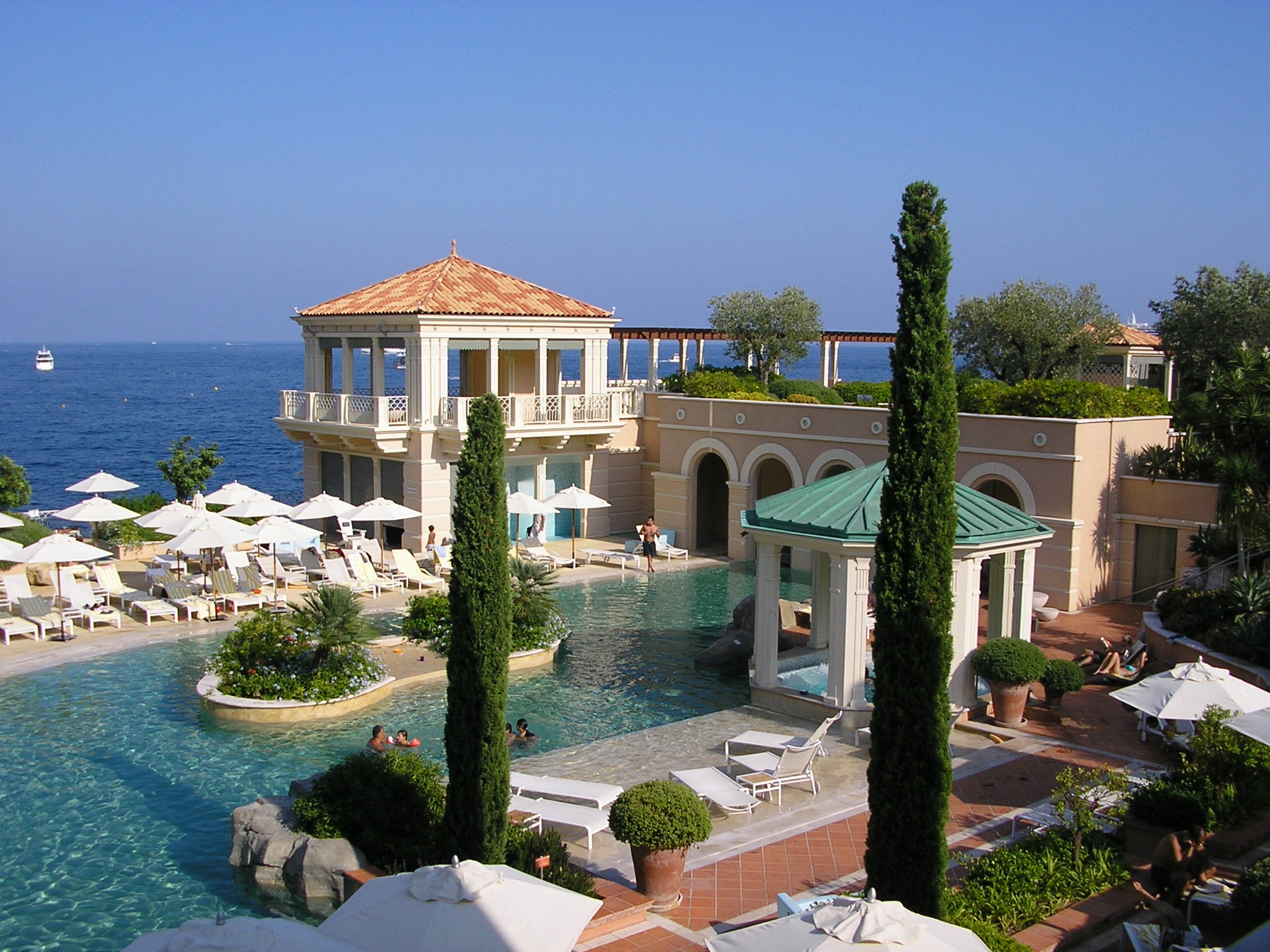 Monte-Carlo Bay Hotel & Resort