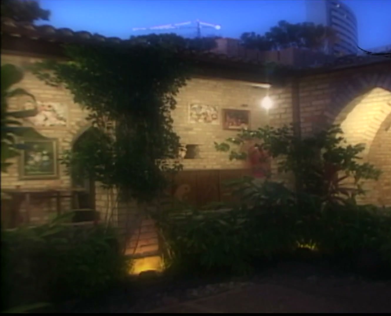 Lua Cheia Hostel