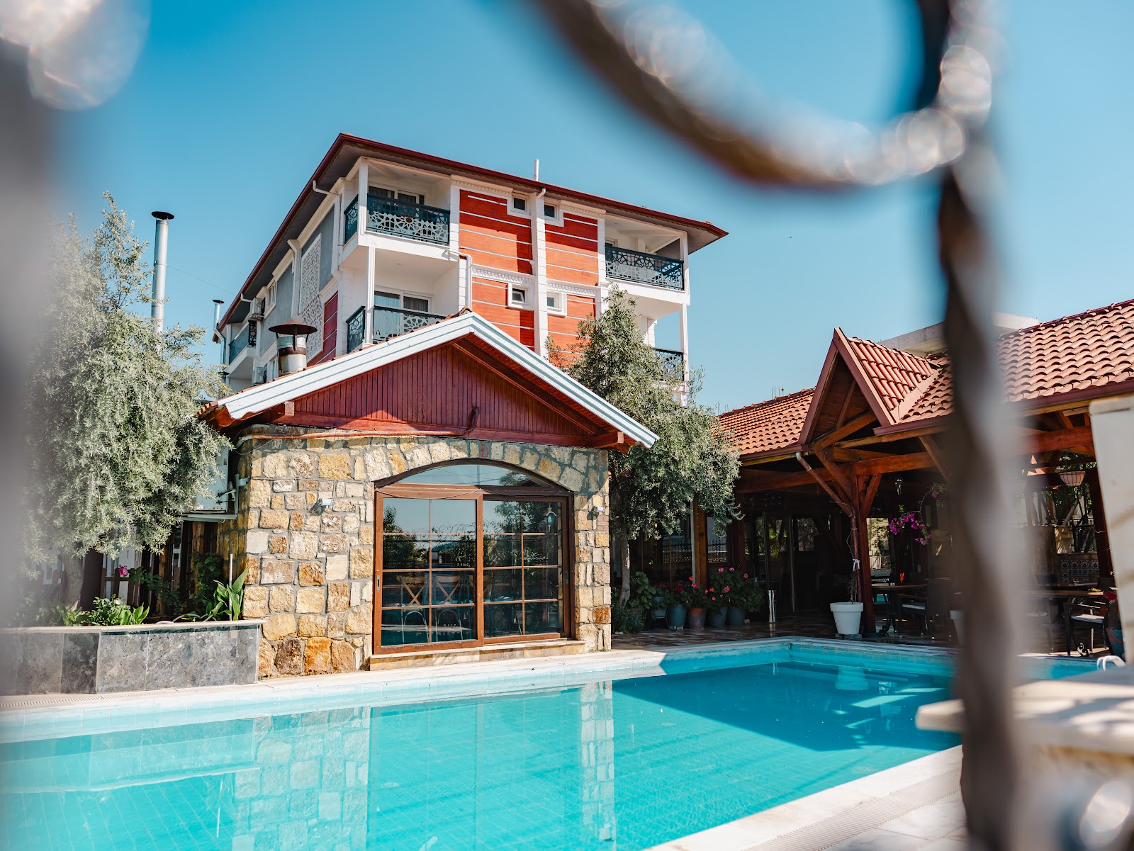 Melrose House Hotel