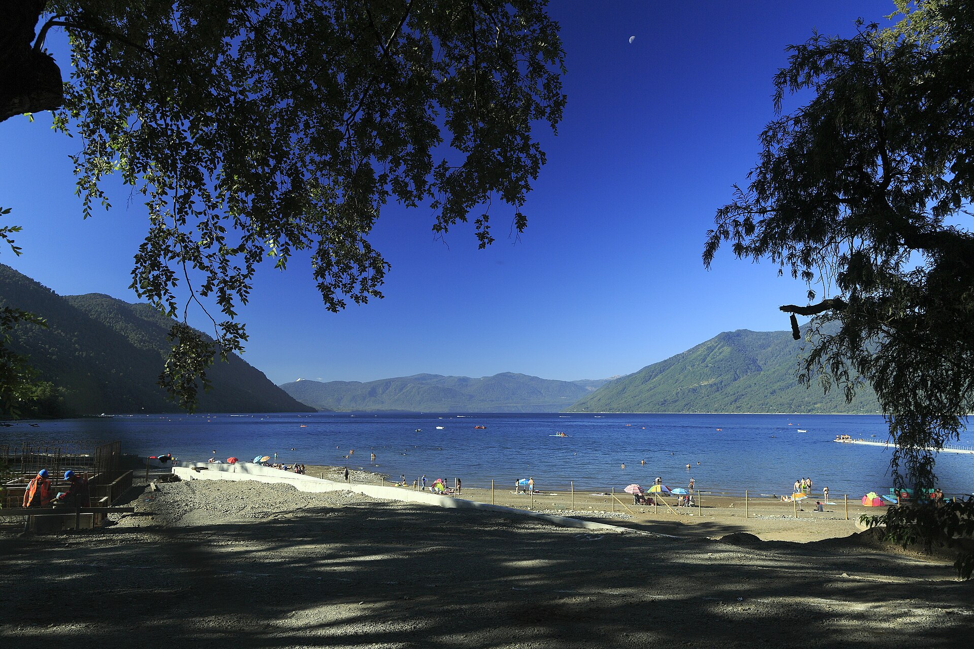 Lago Caburgua e Playa Blanca