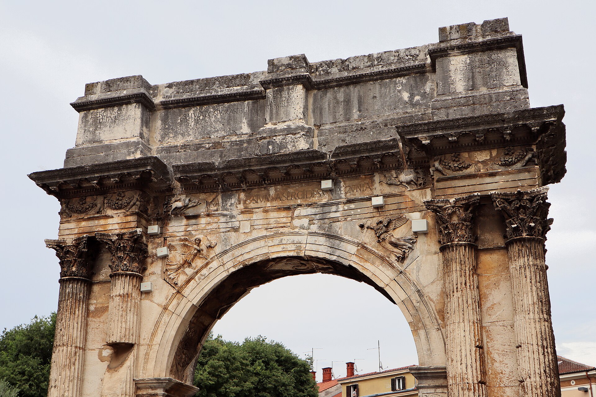 Arco dos Sérgios