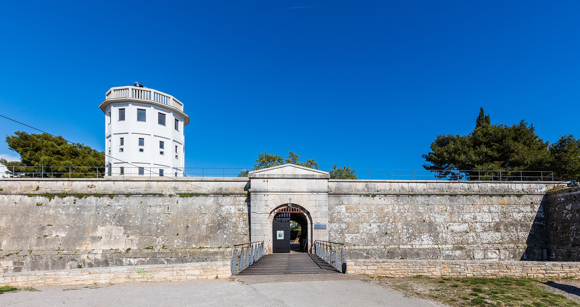 Castelo de Pula (Kaštel)