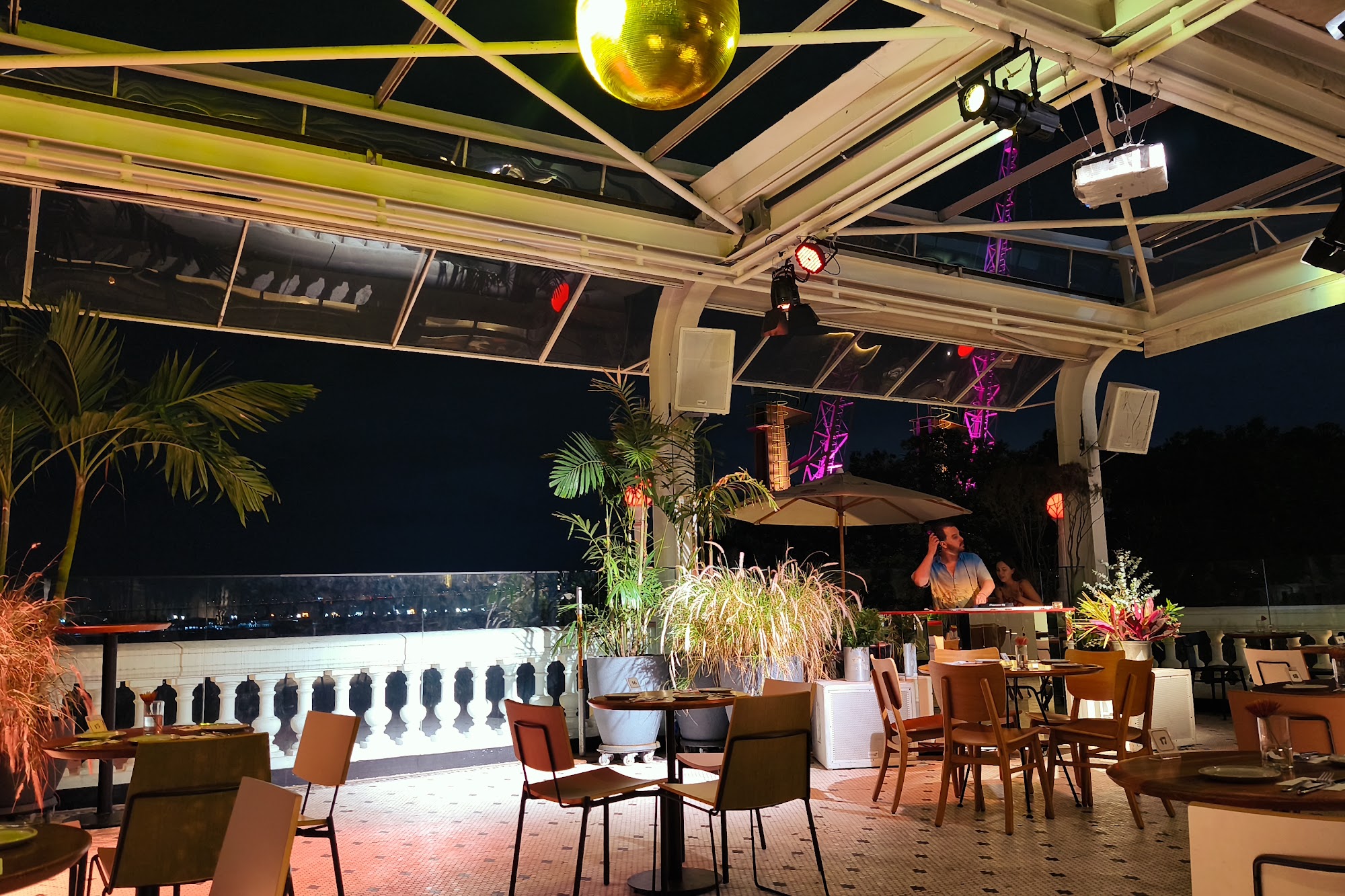 Acervo Bar