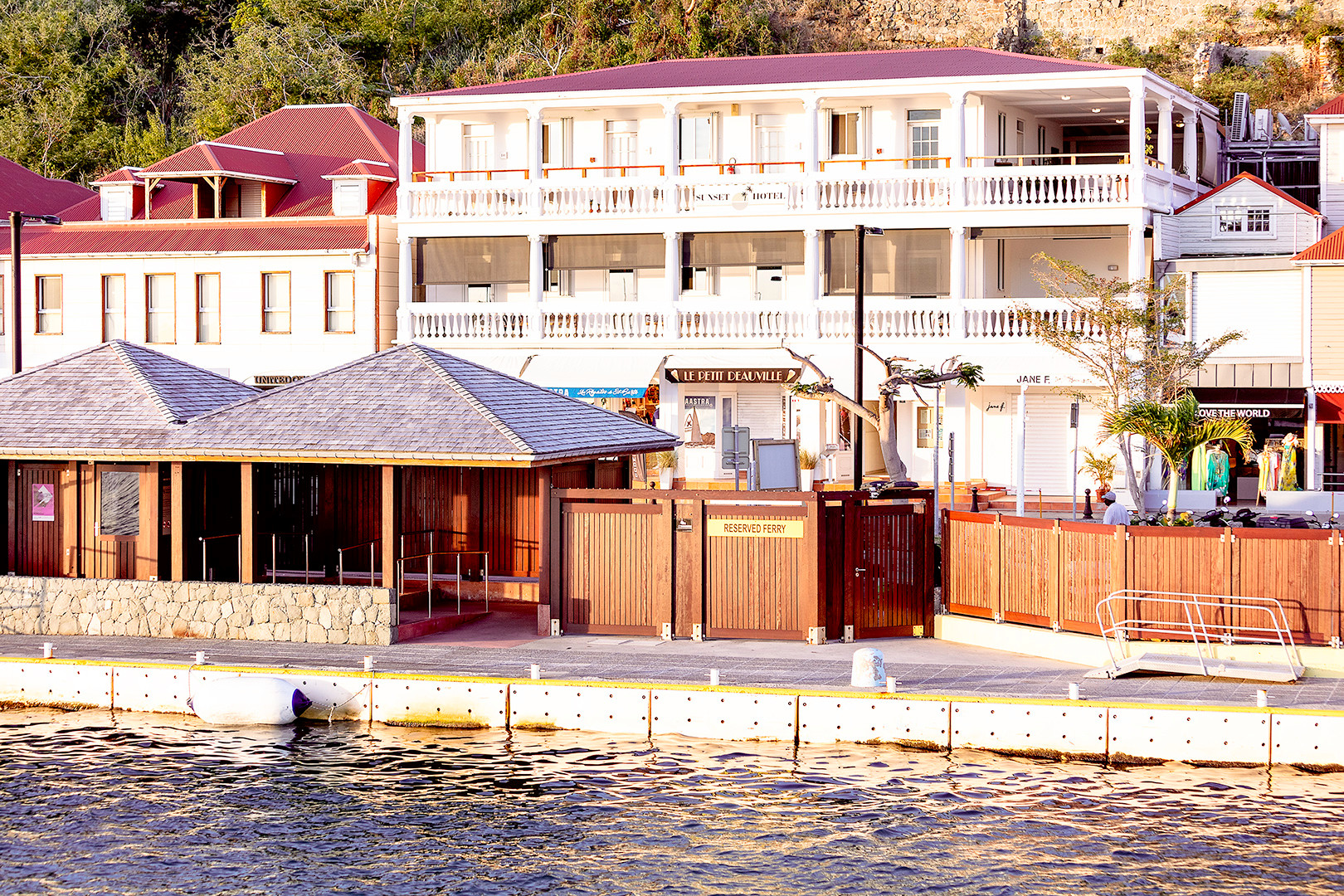 Sunset Hotel