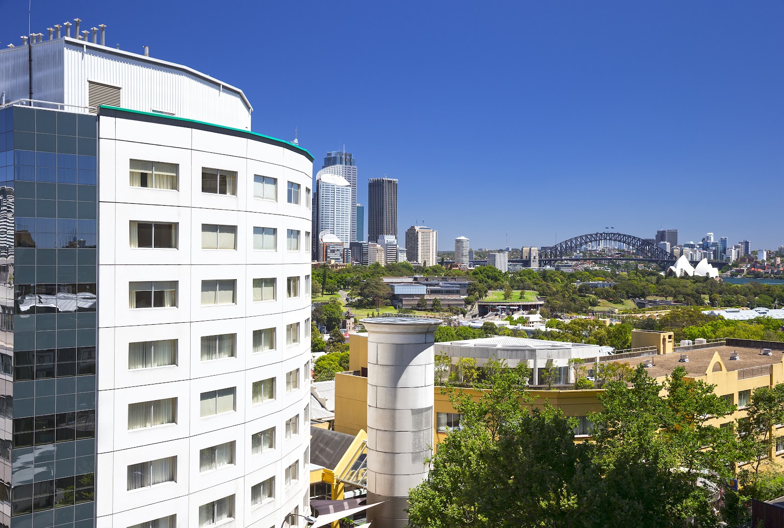 Holiday Inn Sydney Potts Point