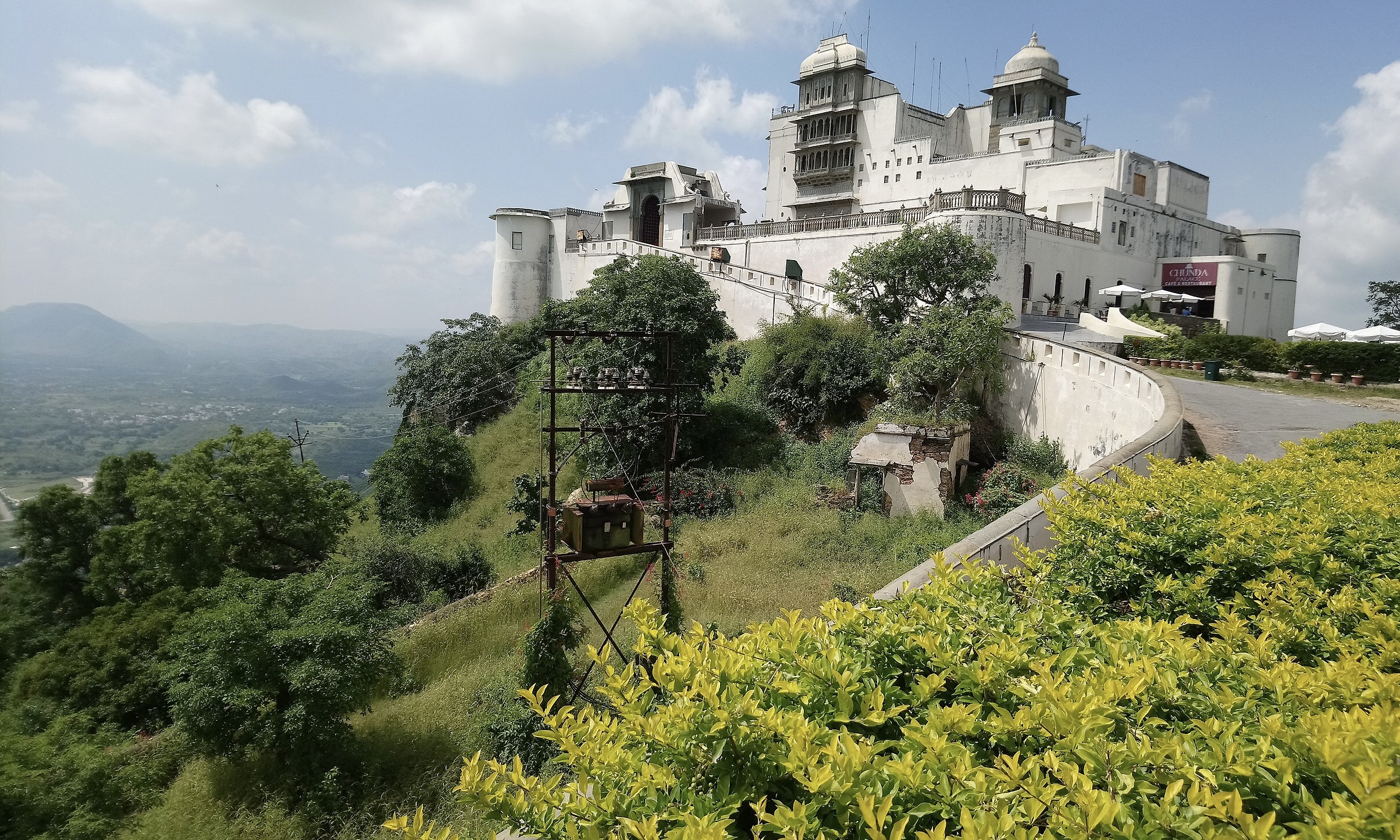 Palácio do Monsão, Sajjangarh